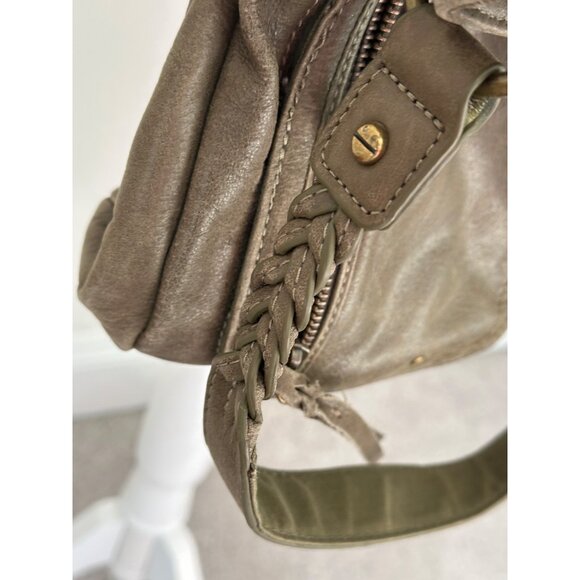 The Sak Olive Green Leather Crossbody Bag With Adjustable Strap & Multiple Zippe - Picture 10 of 16